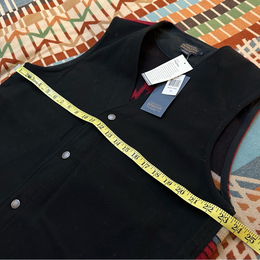 Pendleton Red Patterned Vest - Picture 6 of 7